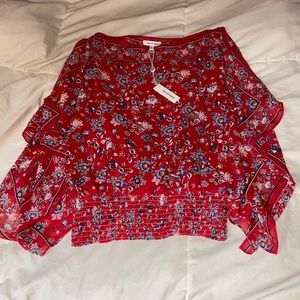 NWT Max Studio bat wing top